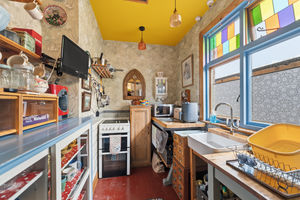 Photo 9- click for photo gallery